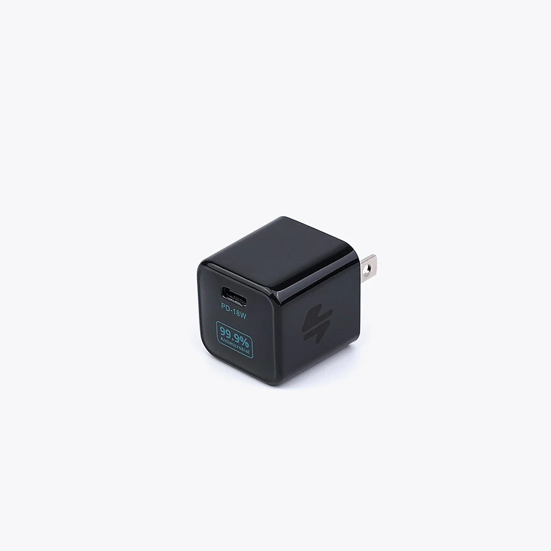 18W USB-C PD Adapter . - Image 2