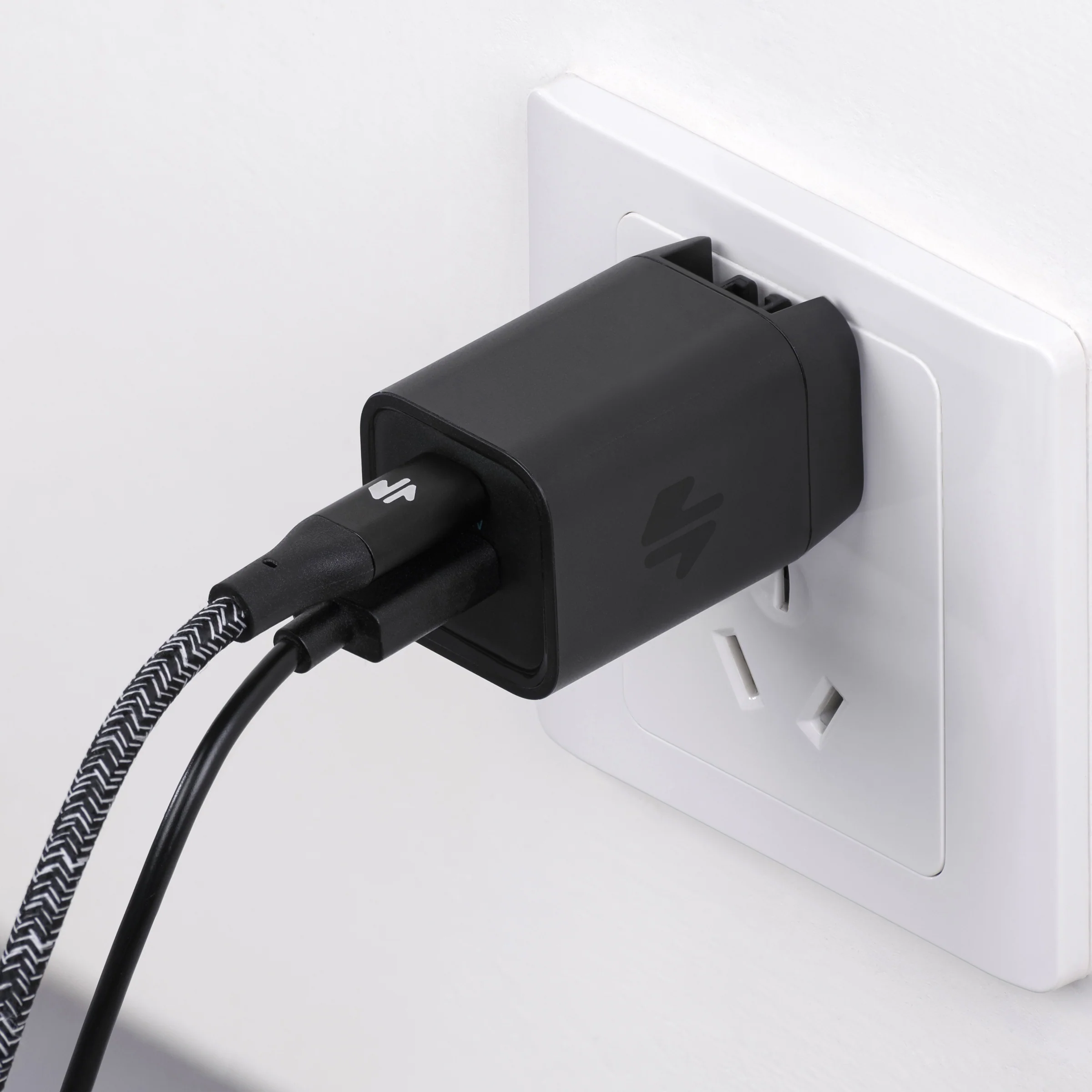 33W PD Adapter - Image 3
