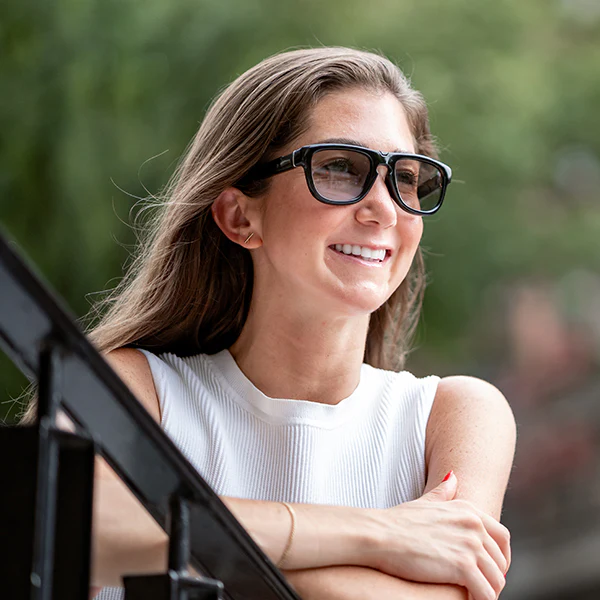 Dusk Rx: Premium Smart Glasses with Electronic Tint Control - Image 6