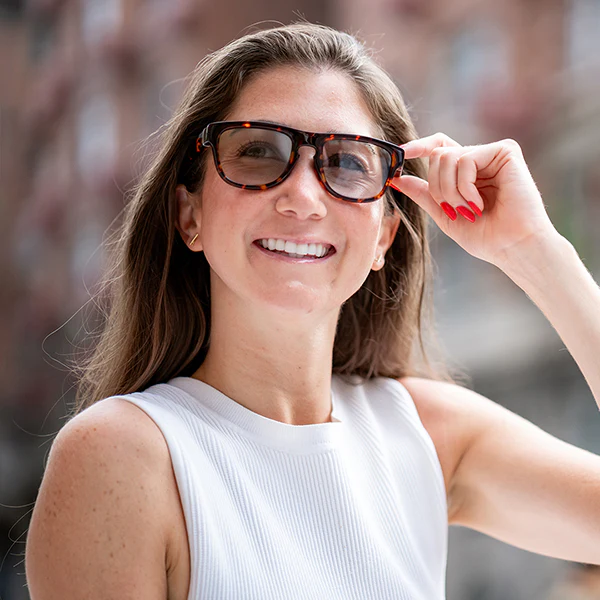 Dusk Rx: Premium Smart Glasses with Electronic Tint Control - Image 8